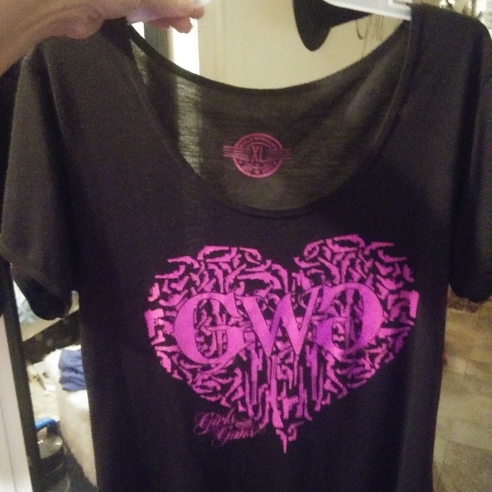 Girls with guns shirt